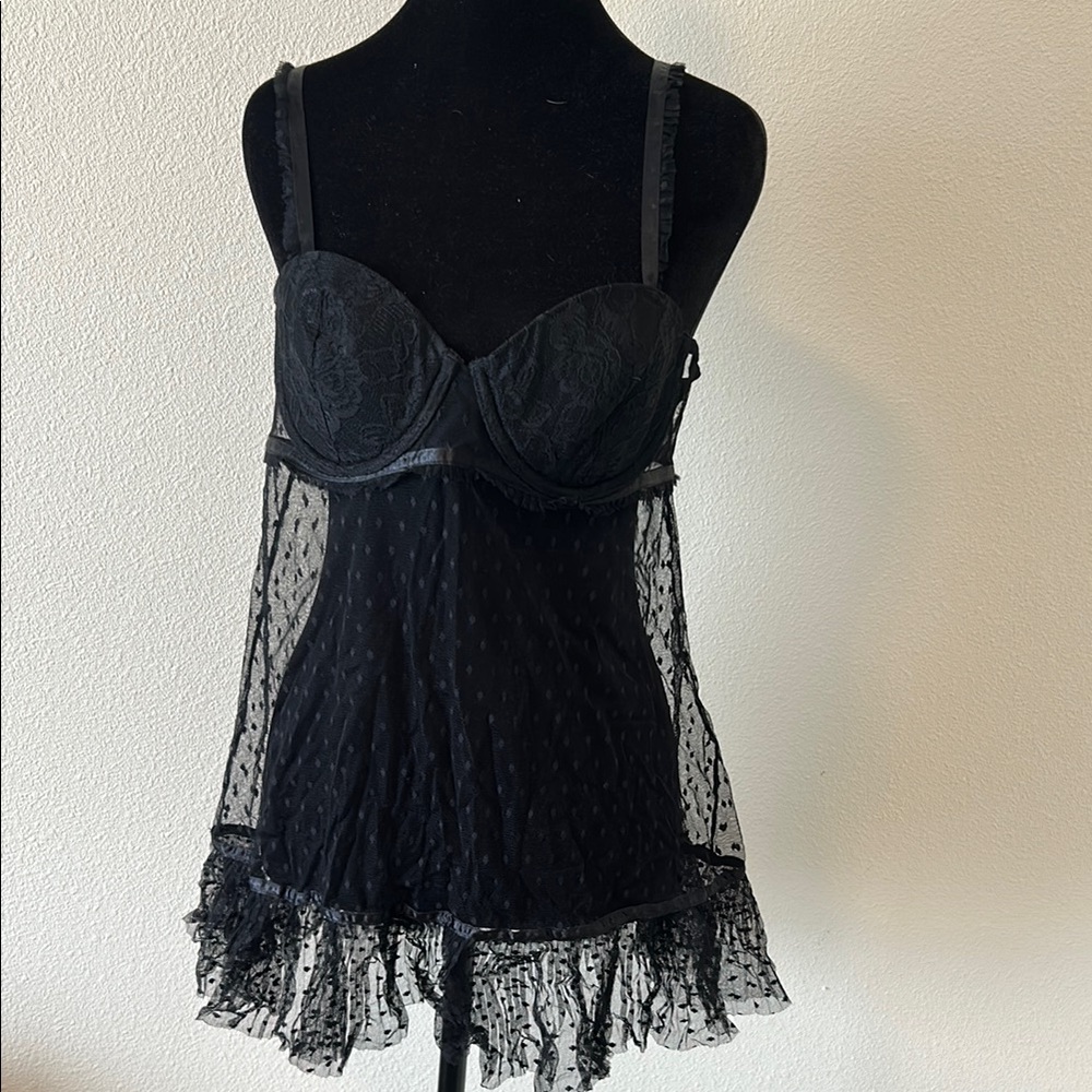 Elegant Black Lace Babydoll Lingerie